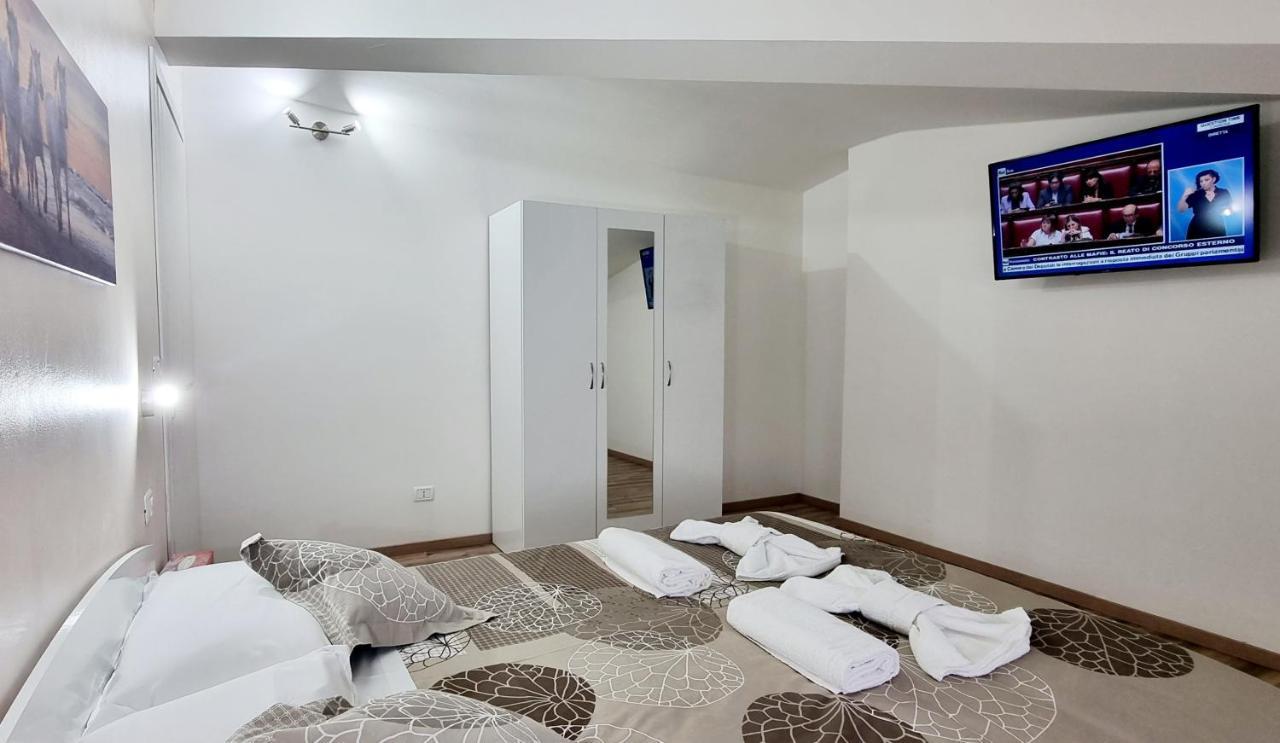 Guest Holiday Mandra 12 E 13 Reggio Emilia Exterior foto